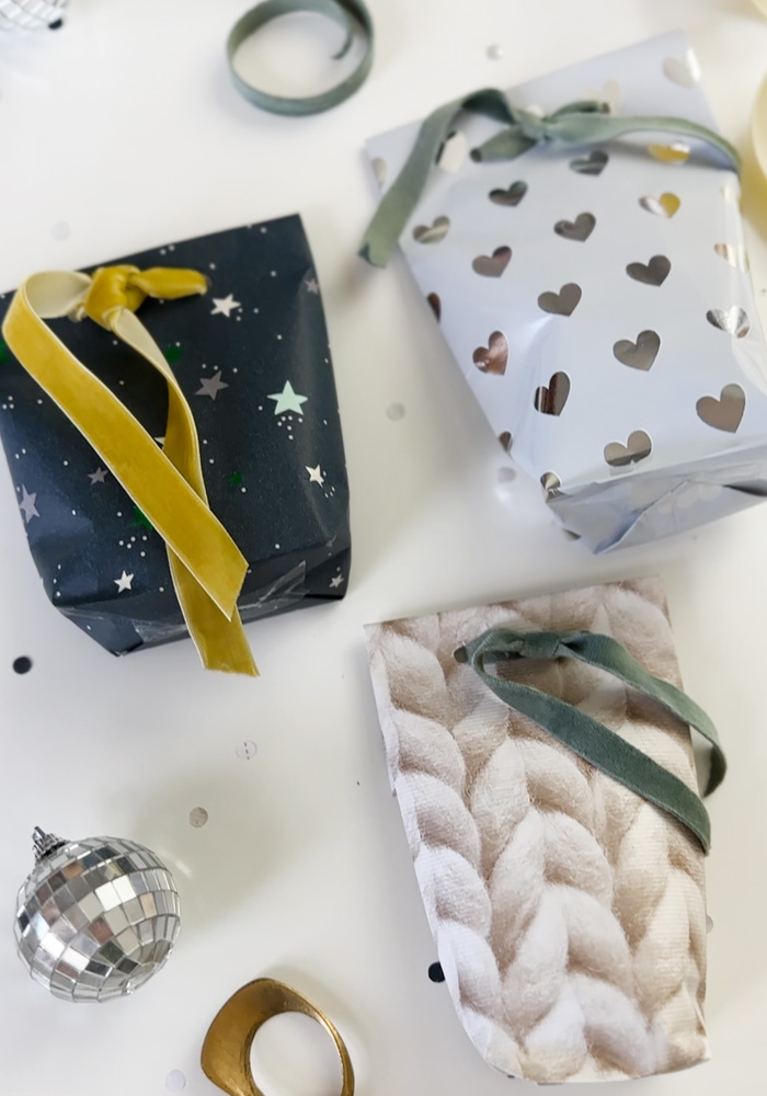 Paper Bag vs Gift Wrap - Which Is Better?